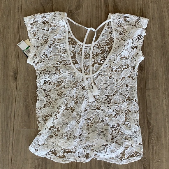 NWT Miken White Crocheted Tie-Back Cover-up - Picture 3 of 5